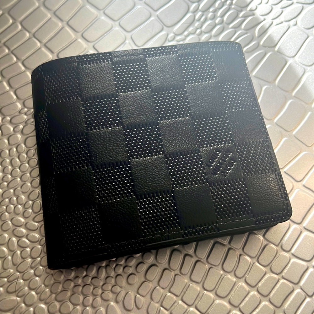 brand new men’s wallet